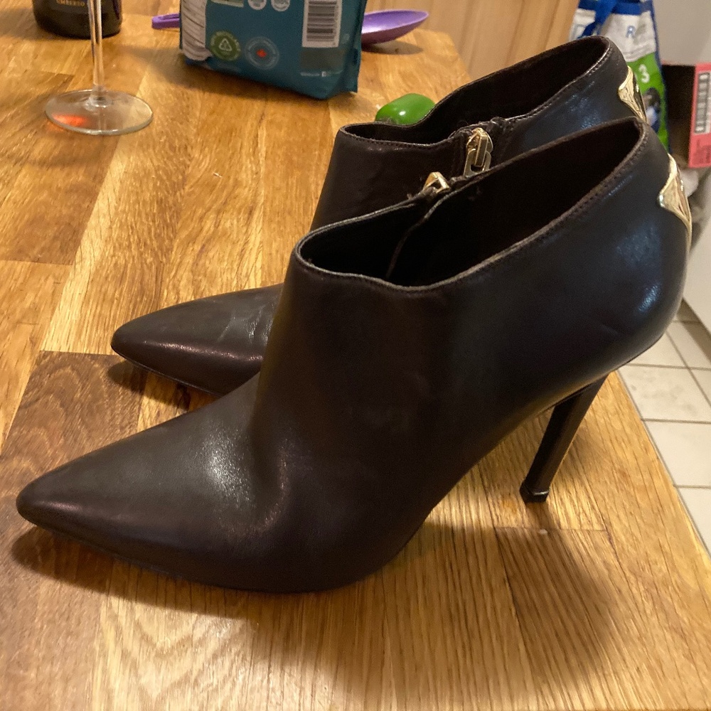 Marciano Brown bootie